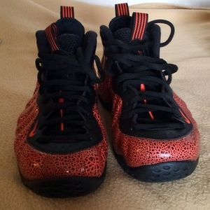 Nike Foamposite One Cracked Lava